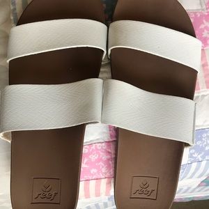 NWOT white Reef sandals!